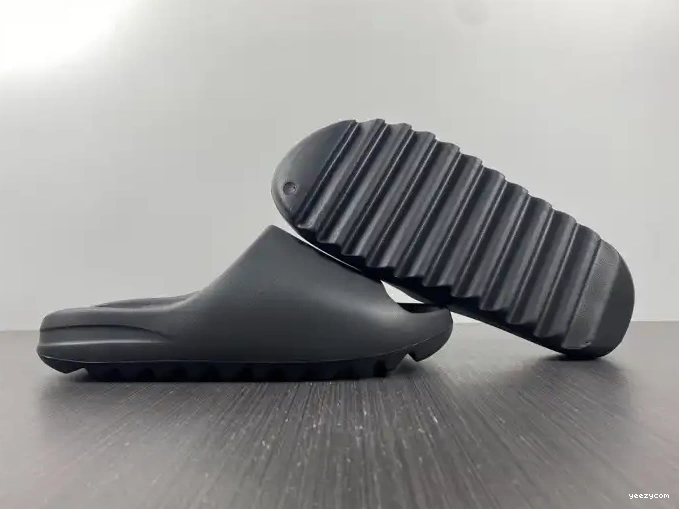 Slide Yeezy Onyx Adidas HQ6448 0502